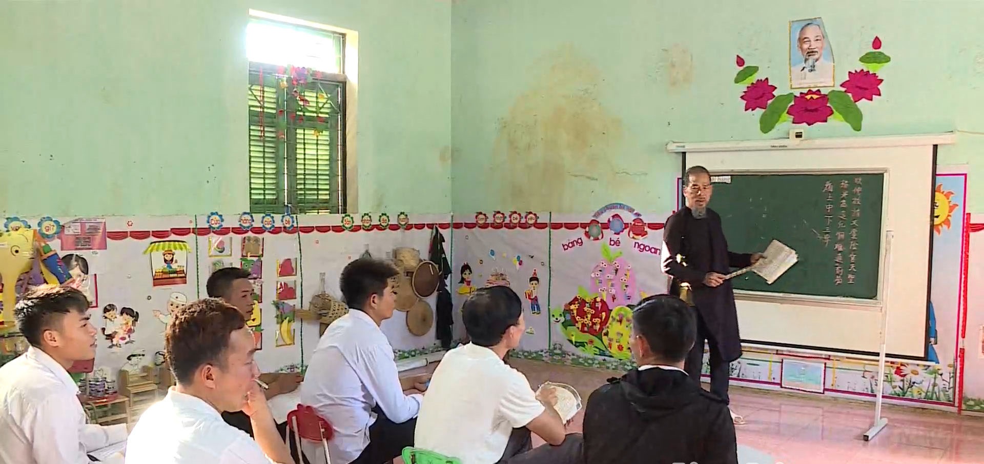 images3156769_nghe_nhan_phan_quang_chau.jpg